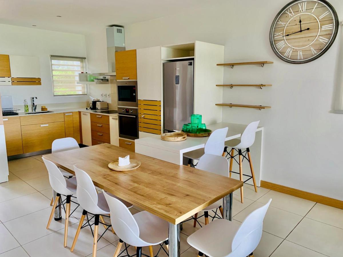Latitude Luxury Duplex Apartament Rivière Noire